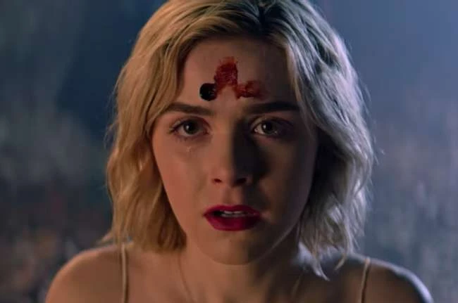 Alle Ähnlichkeiten zwischen Netflix 'Chilling Adventures of Sabrina' und den Comics