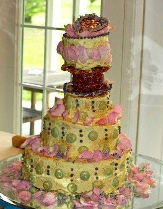 31 Cringe-würdige Hochzeitstorte scheitert