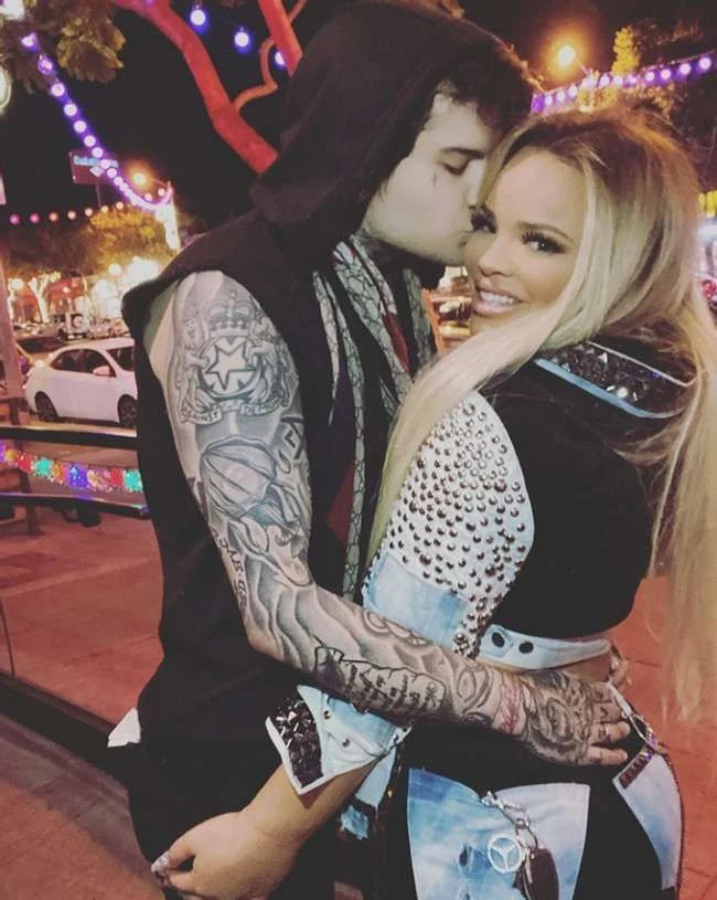 Trisha Paytas liebt und verbindet