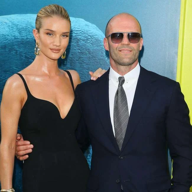 Jason Statham liebt und verbindet