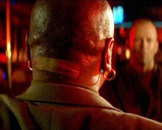 Geniale Fan-Theorien über den Inhalt der Aktentasche in 'Pulp Fiction'