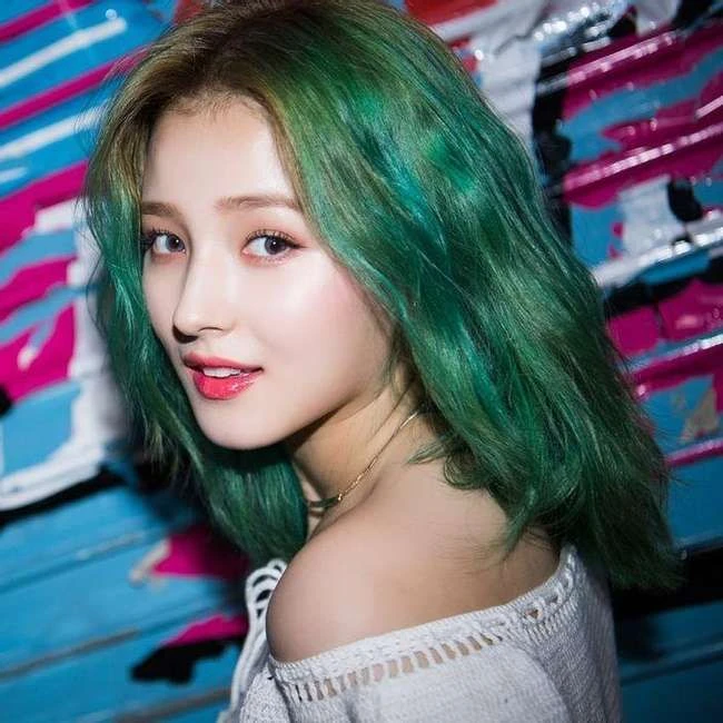 Wer ist dein Lieblings-Momoland-Mitglied?