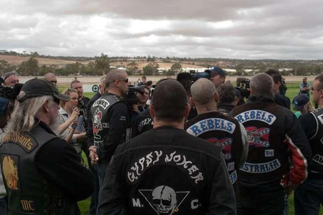 Regeln, die Biker-Gang-Mitglieder befolgen müssen