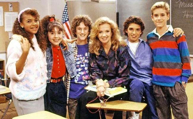 Saved By the Bell ist eigentlich alles ein Traum und der Songtext des Eröffnungsthemas beweist es