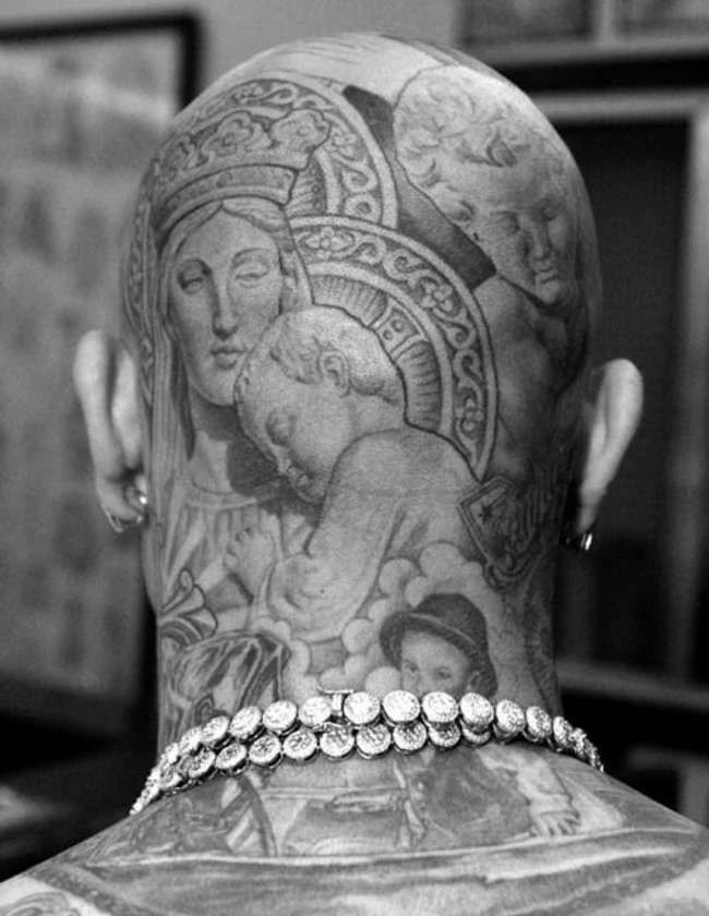 Glatze Tattoos, die Sie sehen müssen