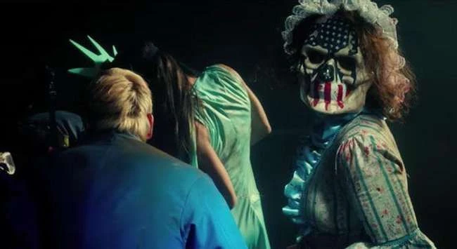 15 Fan-Theorien über die Purge-Filme, die alle Ihre bleibenden Fragen beantworten können